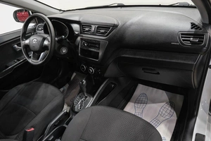 Хетчбэк Kia Rio 2012 года, 799000 рублей, Новокузнецк