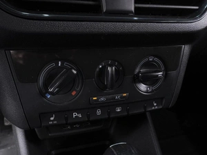 Лифтбек Volkswagen Polo 2022 года, 1630000 рублей, Ростов-на-Дону