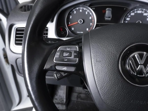 Внедорожник Volkswagen Touareg 2017 года, 3190000 рублей, Ставрополь