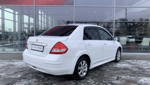 Седан Nissan Tiida 2013 года, 756000 рублей, Солонцы