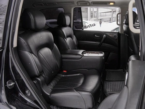 Внедорожник Infiniti QX56 2010 года, 1799000 рублей, Волгоград