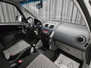 Внедорожник Suzuki SX4 2012 года, 880000 рублей, Красноярск