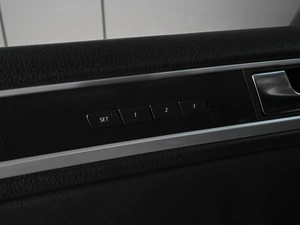 Внедорожник Volkswagen Touareg 2010 года, 2199000 рублей, Аксай