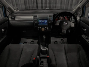 Хетчбэк Nissan Tiida 2007 года, 499000 рублей, Красноярск