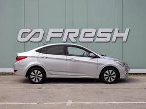 Седан Hyundai Solaris 2015 года, 880000 рублей, Большой Сочи
