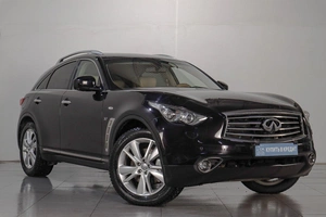 Внедорожник Infiniti QX70 2015 года, 2789000 рублей, Челябинск