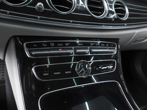 Седан Mercedes-benz E-класс 2016 года, 3320000 рублей, Ростов-на-Дону