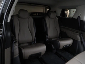 Минивэн Kia Carnival 2025 года, 6254999 рублей, Москва