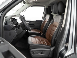 Минивэн Volkswagen Multivan 2021 года, 8899050 рублей, Москва