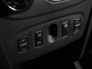 Седан Renault Logan Stepway 2020 года, 1179000 рублей, Воронеж