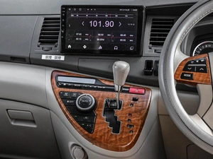 Минивэн Toyota Isis 2010 года, 1399000 рублей, Кирилловка