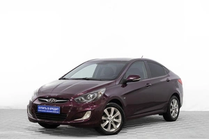 Седан Hyundai Solaris 2014 года, 1189000 рублей, Барнаул