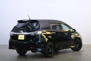 Минивэн Toyota Wish 2012 года, 1289000 рублей, Омск
