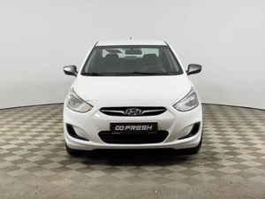 Седан Hyundai Solaris 2013 года, 675500 рублей, Казань