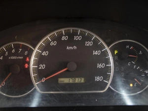 Минивэн Toyota Alphard 2004 года, 1330000 рублей, Омск