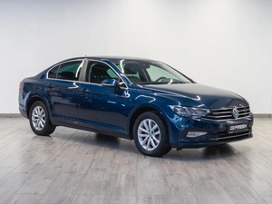 Седан Volkswagen Passat 2020 года, 2199000 рублей, Саратов