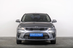 Седан Kia Rio 2017 года, 1449000 рублей, Томск