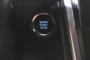 Седан Toyota Camry 2016 года, 2049000 рублей, Новокузнецк