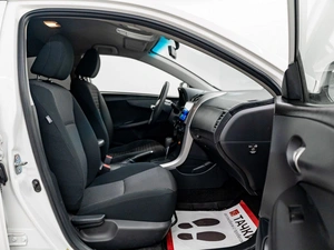 Седан Toyota Corolla 2011 года, 1099000 рублей, Красноярск