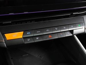 Лифтбек Changan UNI-V 2024 года, 2499000 рублей, Воронеж