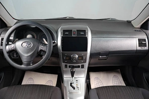 Седан Toyota Corolla 2006 года, 849000 рублей, Тюмень