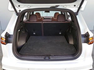 Внедорожник Geely Monjaro 2024 года, 3635000 рублей, Краснодар