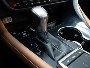 Внедорожник Lexus RX 2021 года, 6800000 рублей, Краснодар