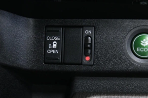 Минивэн Honda Stepwgn 2016 года, 1578000 рублей, Солонцы