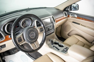 Внедорожник Jeep Grand Cherokee 2012 года, 1599000 рублей, Пермь