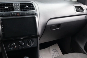 Седан Volkswagen Polo 2012 года, 599000 рублей, Оренбург