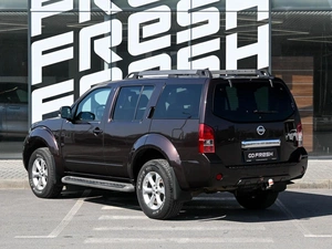 Внедорожник Nissan Pathfinder 2012 года, 1575000 рублей, Волгоград