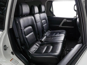 Внедорожник Toyota Land Cruiser 2016 года, 6500000 рублей, Тюмень