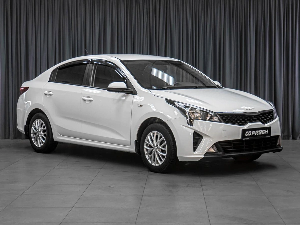 Седан Kia Rio 2022 года, 1349000 рублей, Тюмень