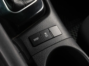 Седан Toyota Corolla 2018 года, 1899000 рублей, Тюмень