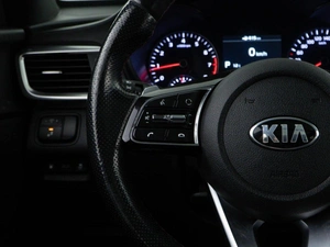 Седан Kia Optima 2018 года, 2219050 рублей, Москва