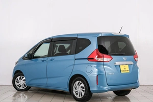 Минивэн Honda Freed 2019 года, 1499000 рублей, Красноярск