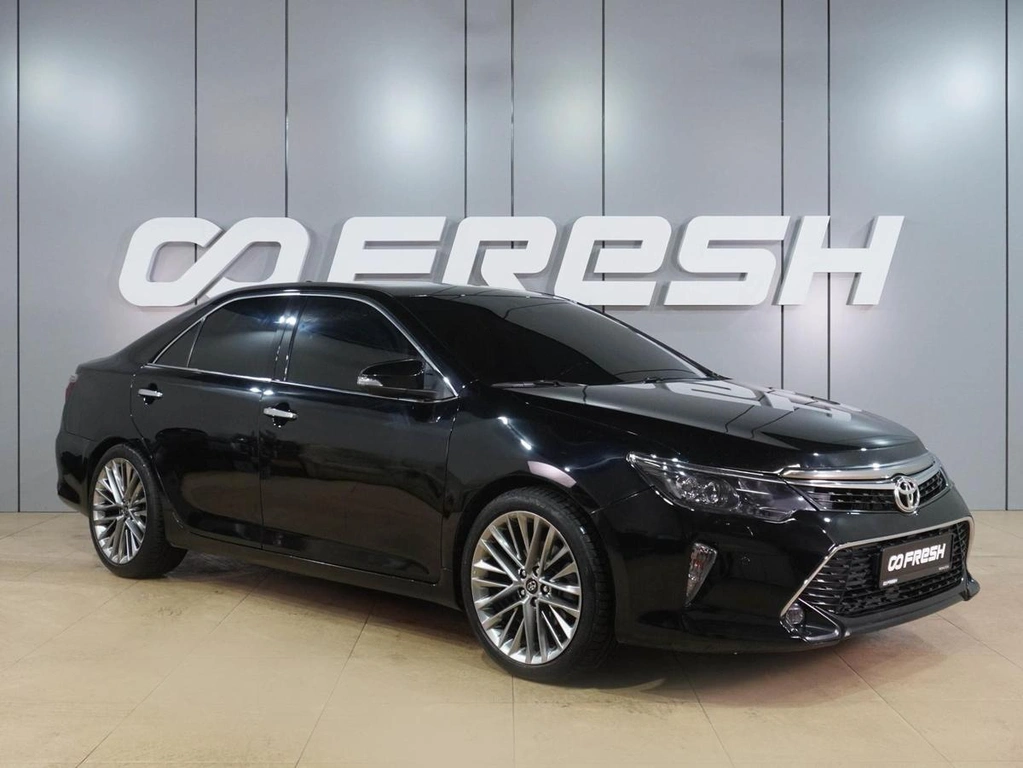 Седан Toyota Camry 2017 года, 2149000 рублей, Воронеж