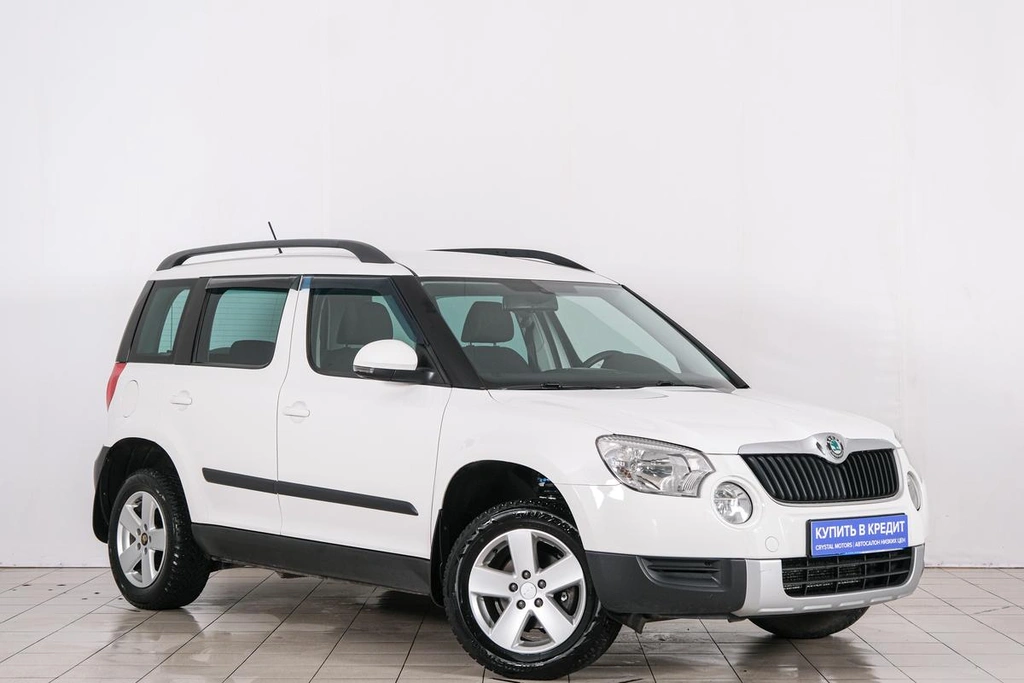 Внедорожник Skoda Yeti 2013 года, 909000 рублей, Красноярск