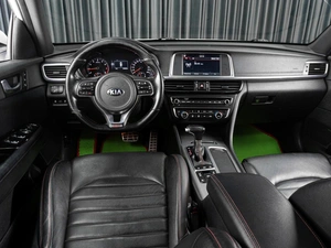 Седан Kia Optima 2017 года, 2299000 рублей, Тюмень