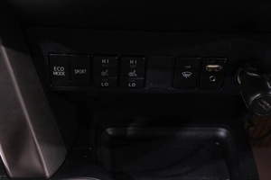 Внедорожник Toyota RAV4 2014 года, 1999000 рублей, Новокузнецк