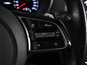 Седан Kia Optima 2018 года, 2335000 рублей, Воронеж