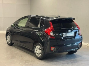 Хетчбэк Honda Fit 2016 года, 1057000 рублей, Красноярск