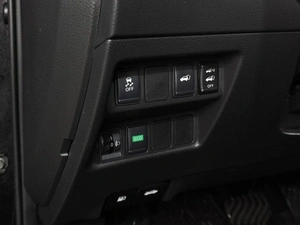 Внедорожник Nissan X-Trail 2017 года, 1749000 рублей, Воронеж