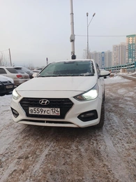Седан Hyundai Solaris 2017 года, 1155555 рублей, Красноярск