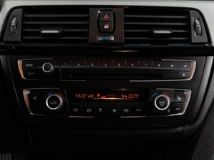 Седан BMW 3 серия 2014 года, 2100000 рублей, Тюмень