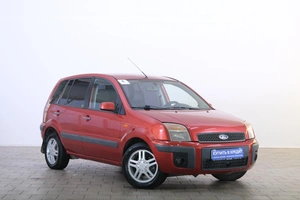 Хетчбэк Ford Fusion 2007 года, 349000 рублей, Омск