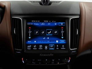 Внедорожник Maserati Levante 2016 года, 3897444 рублей, Москва