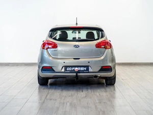 Хетчбэк Kia Ceed 2015 года, 1339000 рублей, Саратов