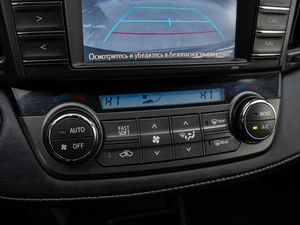 Внедорожник Toyota RAV4 2015 года, 2175000 рублей, Краснодар