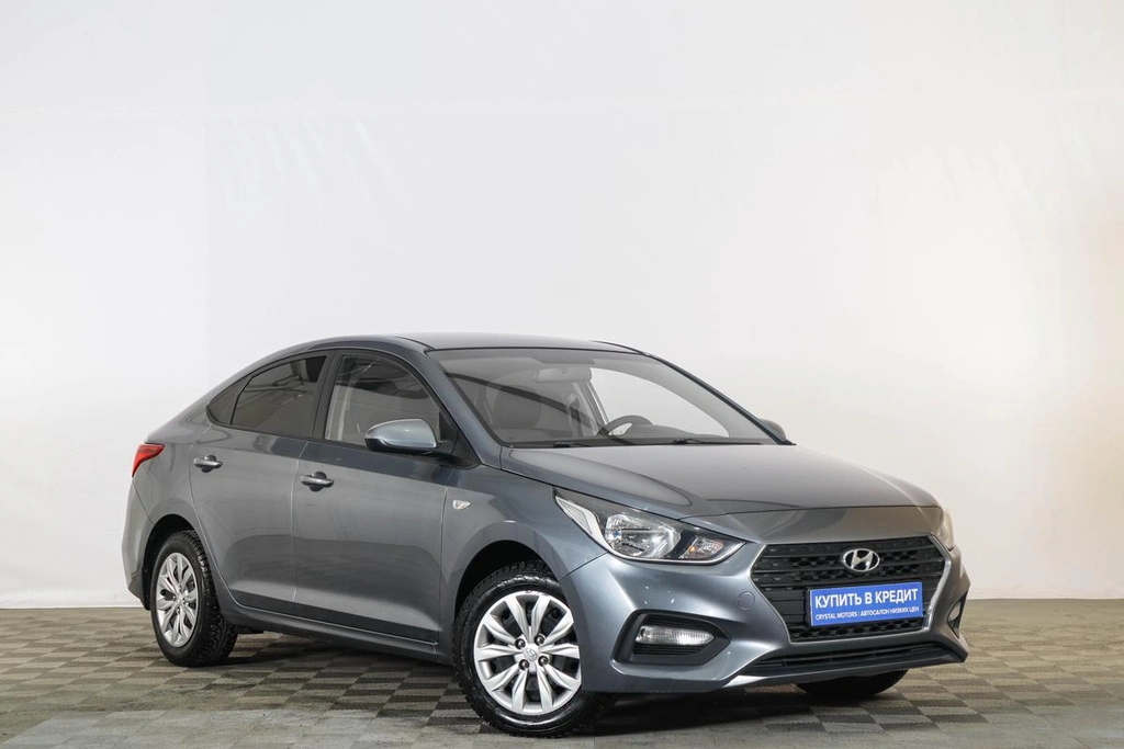 Седан Hyundai Solaris 2017 года, 1279000 рублей, Тюмень